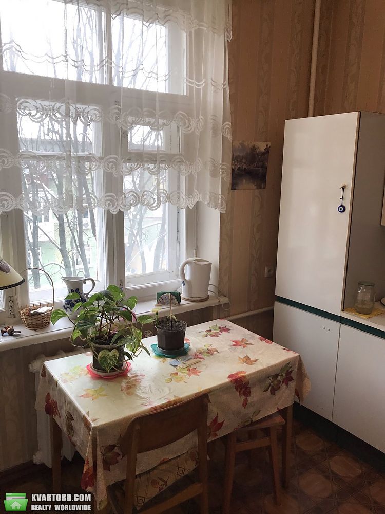Rent out 2-room apartment. Киев,  Мартиросяна — photo 7