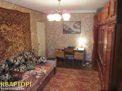 Sell 3-room apartment. Киев,  Приречная — photo 1