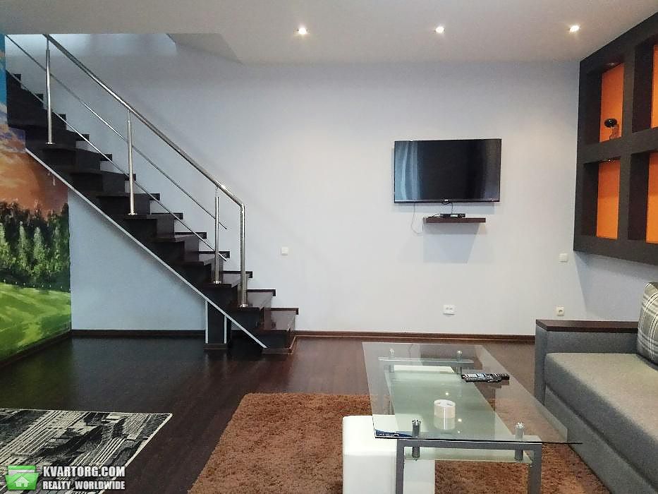 Rent out Townhouse. Киевская обл., Ходосовка — photo 8