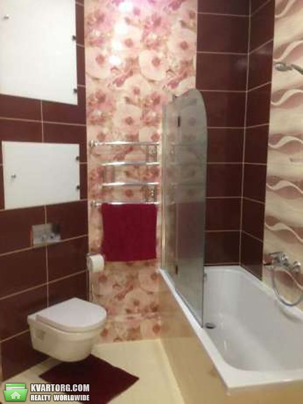 Rent out 2-room apartment. Киев,  Драгомирова — photo 4
