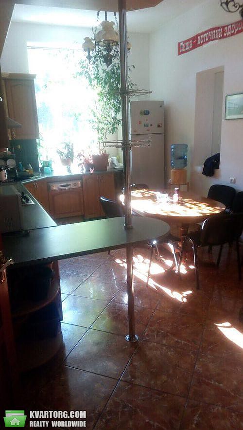 Sell 5-room apartment. Киев,  Обсерваторная — photo 1