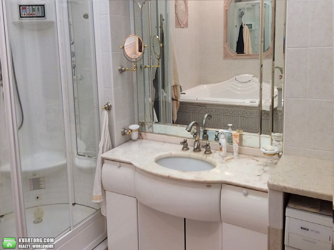 Sell 3-room apartment. Киев,  Шелковичная — photo 3