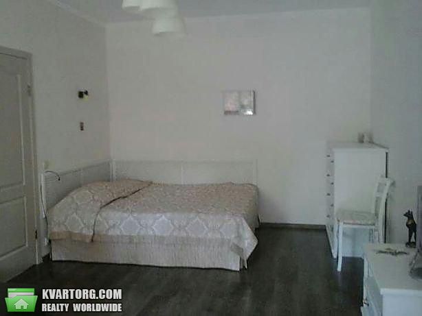 Rent out 1-room apartment. Киев, пр. Соборности — photo 1