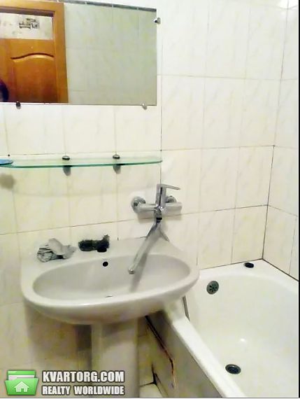 Rent out 2-room apartment. Киев,  Алексеевская — photo 8