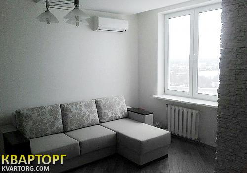 Rent out 2-room apartment. Киев, Пчёлки — photo 2