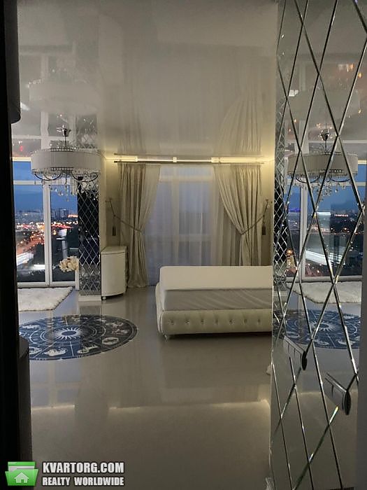 Sell 1-room apartment. Киев,  Саперно-Слободская — photo 2