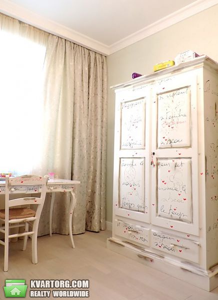 Sell 3-room apartment. Киев, Лабораторный пер — photo 2