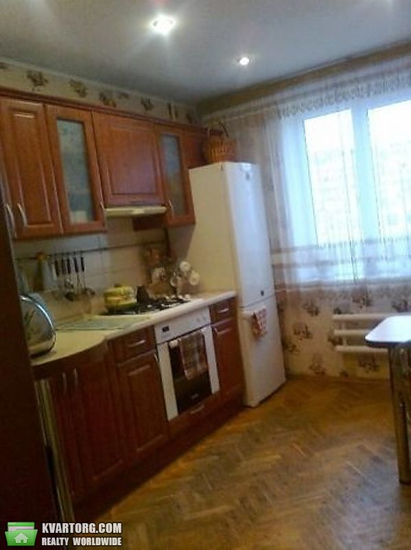 Sell 3-room apartment. Киев,  Радунская — photo 1