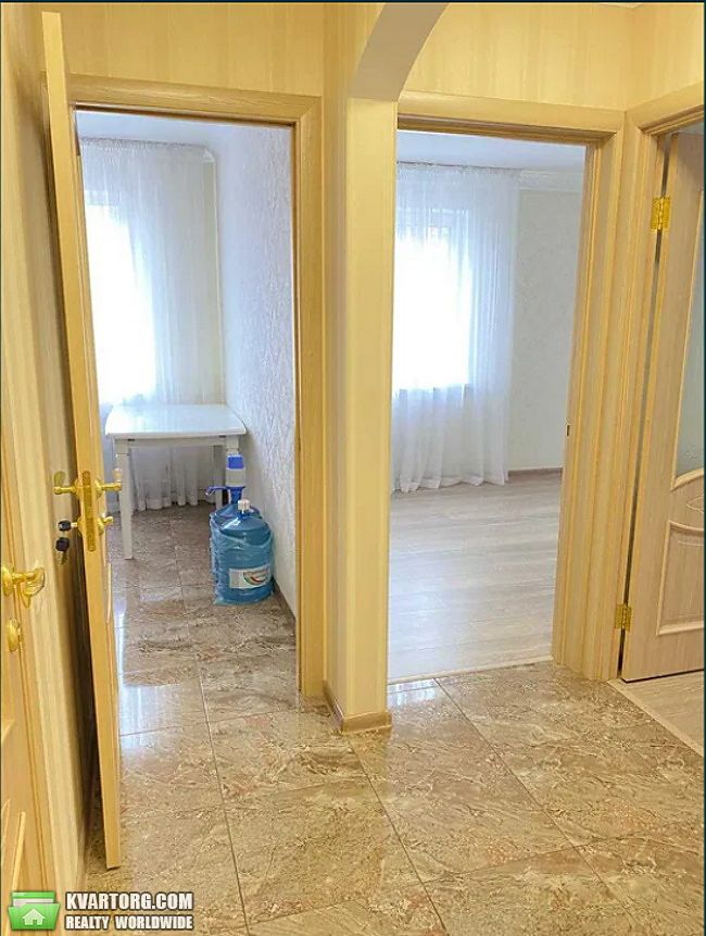 Rent out 2-room apartment. Киев, Васильківська — photo 9