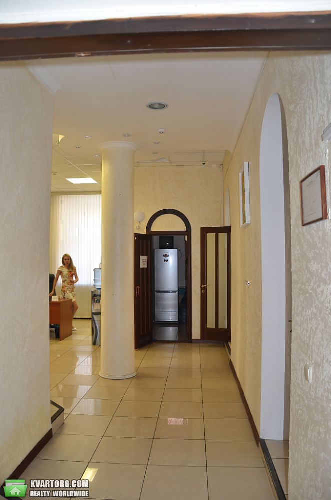 Rent out office. Киев, ул.Софиевская — photo 1
