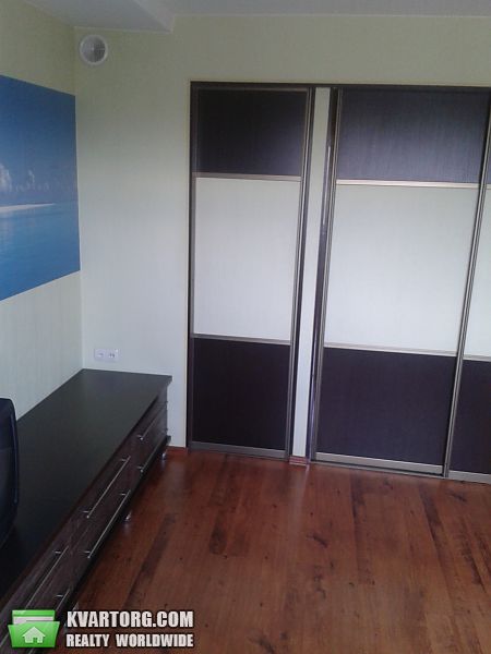 Rent out 2-room apartment. Киев, Братиславская — photo 3