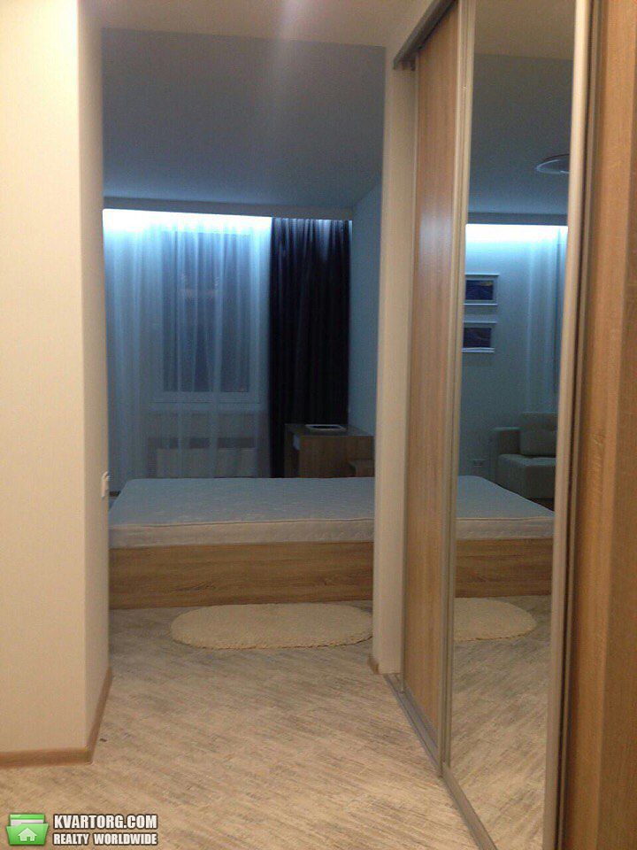 Rent out 1-room apartment. Днепропетровск, жк Кировский — photo 2