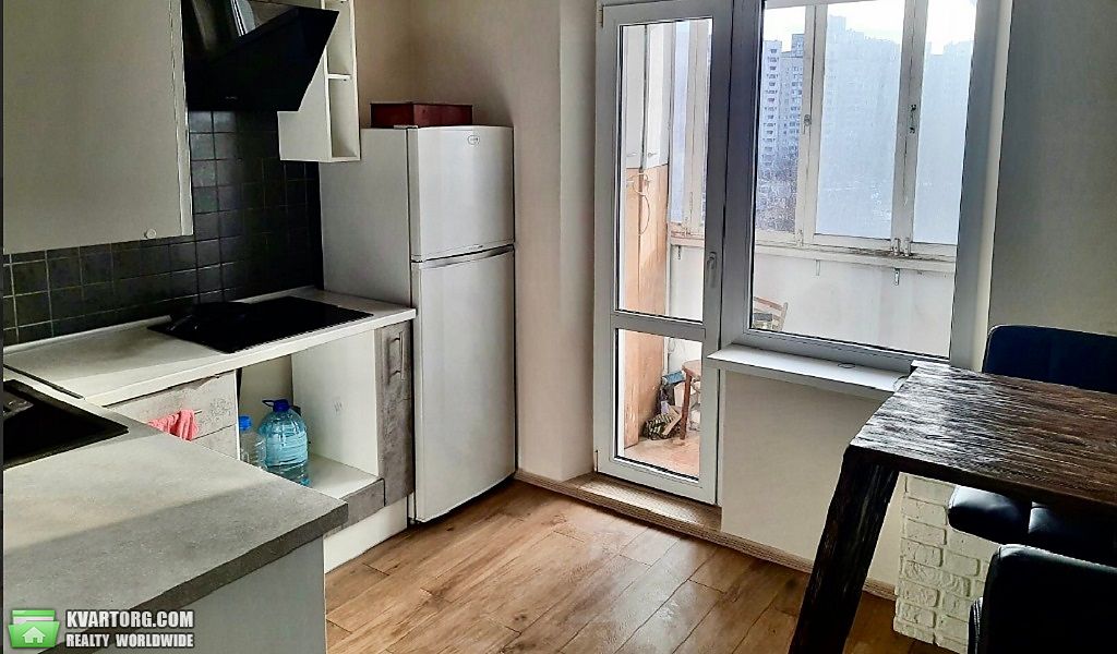 Sell 4-room apartment. Киев, пр. Глушкова — photo 1