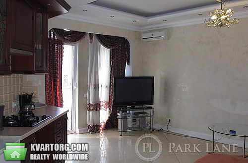 Sell 3-room apartment. Киев,  Крещатик — photo 1
