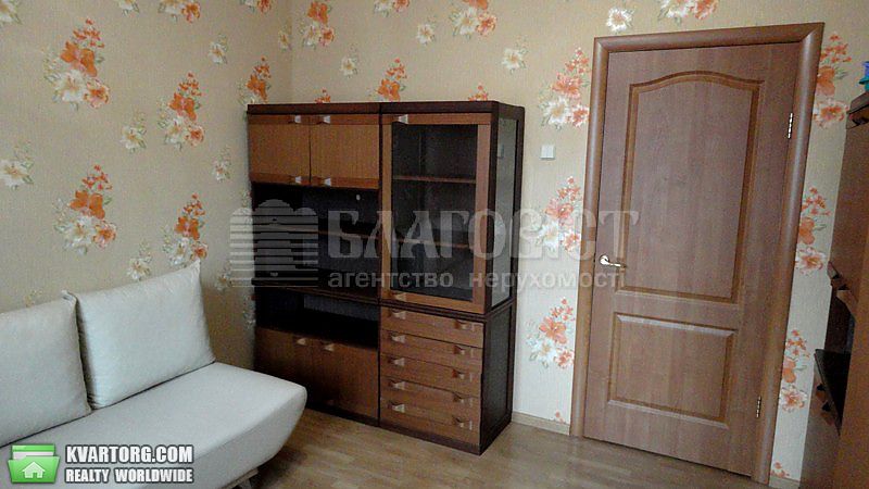 Rent out 4-room apartment. Киев,  Тростянецкая — photo 2
