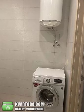 Rent out 2-room apartment. Киев,  Армянская — photo 2