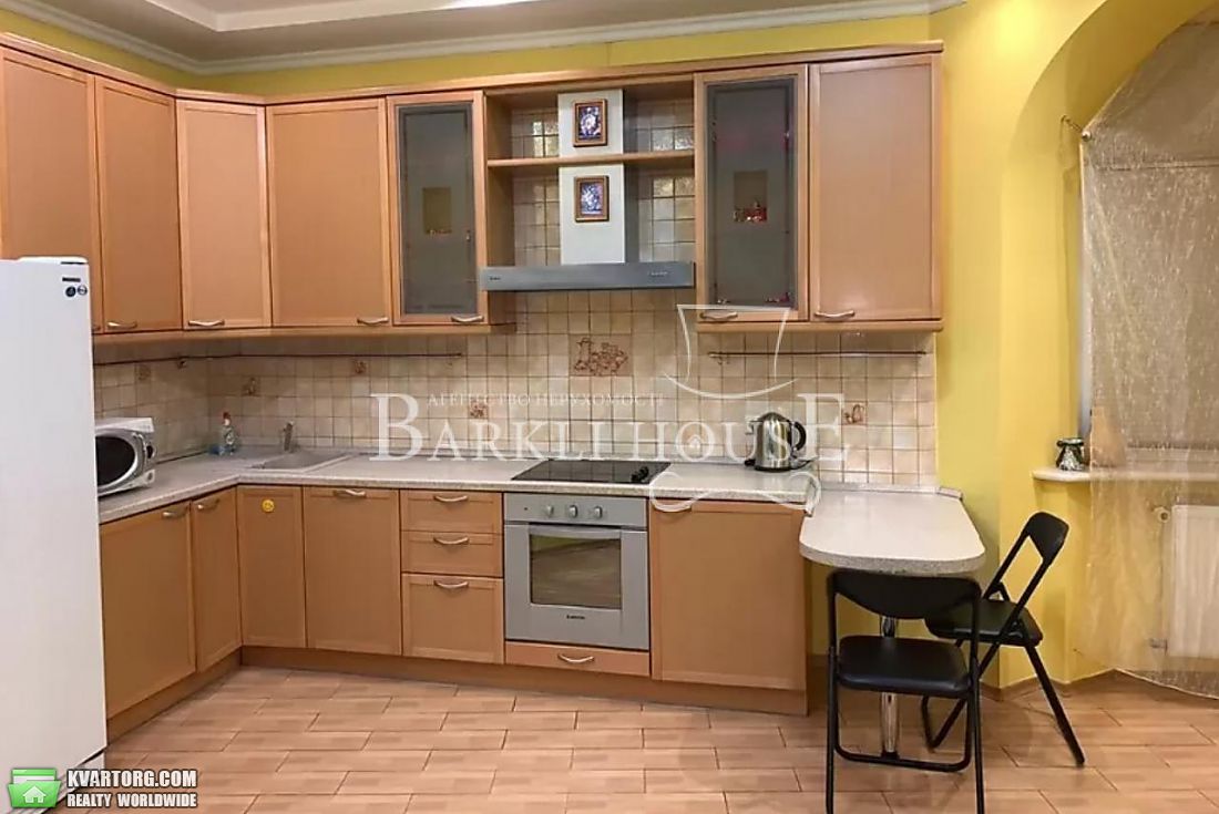 Rent out 4-room apartment. Киев,  Старонаводницкая — photo 2