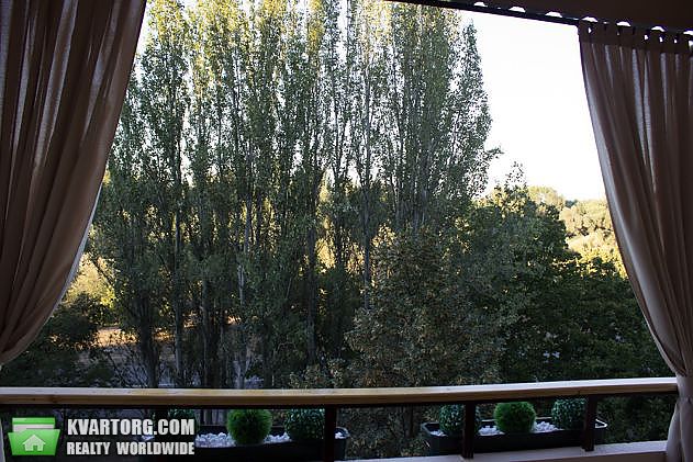 Sell 3-room apartment. Днепропетровск, Набережная Победы — photo 2