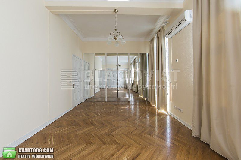 Sell 3-room apartment. Киев,  Никольско-Ботаническая — photo 4