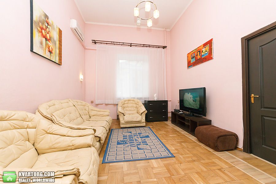 Rent out 4-room apartment. Киев,  Костельная — photo 3