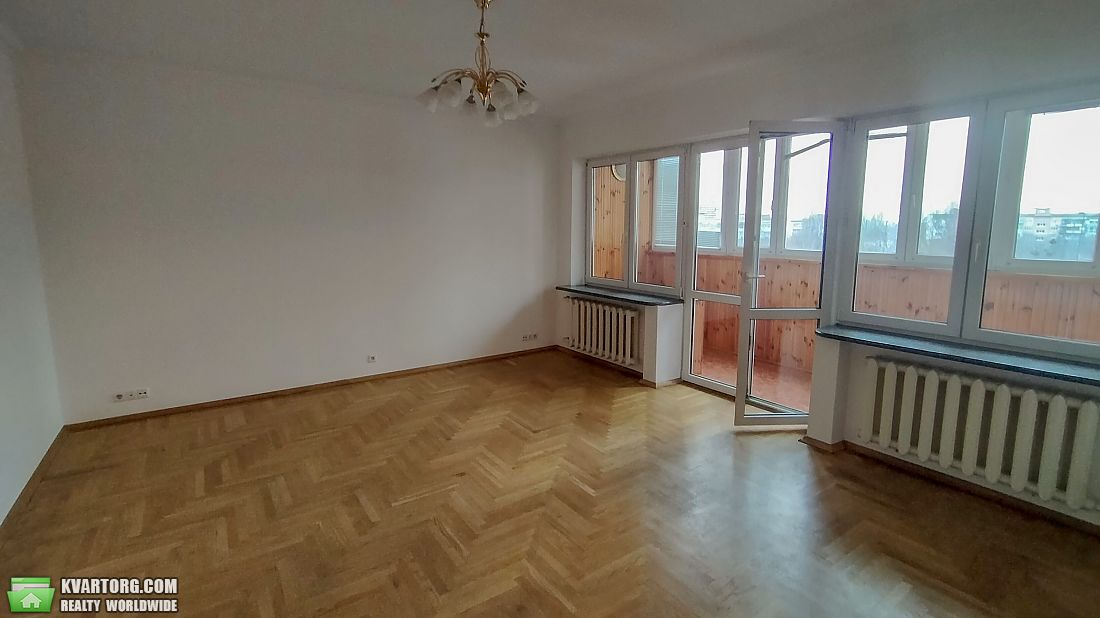 Rent out office. Киев, Леси Украинки — photo 1