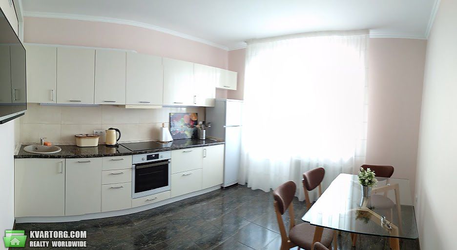 Rent out 1-room apartment. Киев,  Львовская — photo 2
