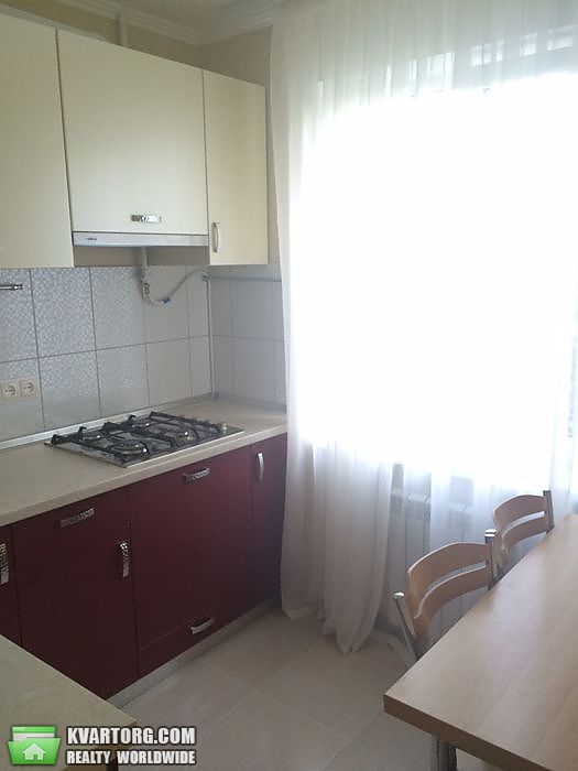 Sell 2-room apartment. Киев,  Приречная — photo 2
