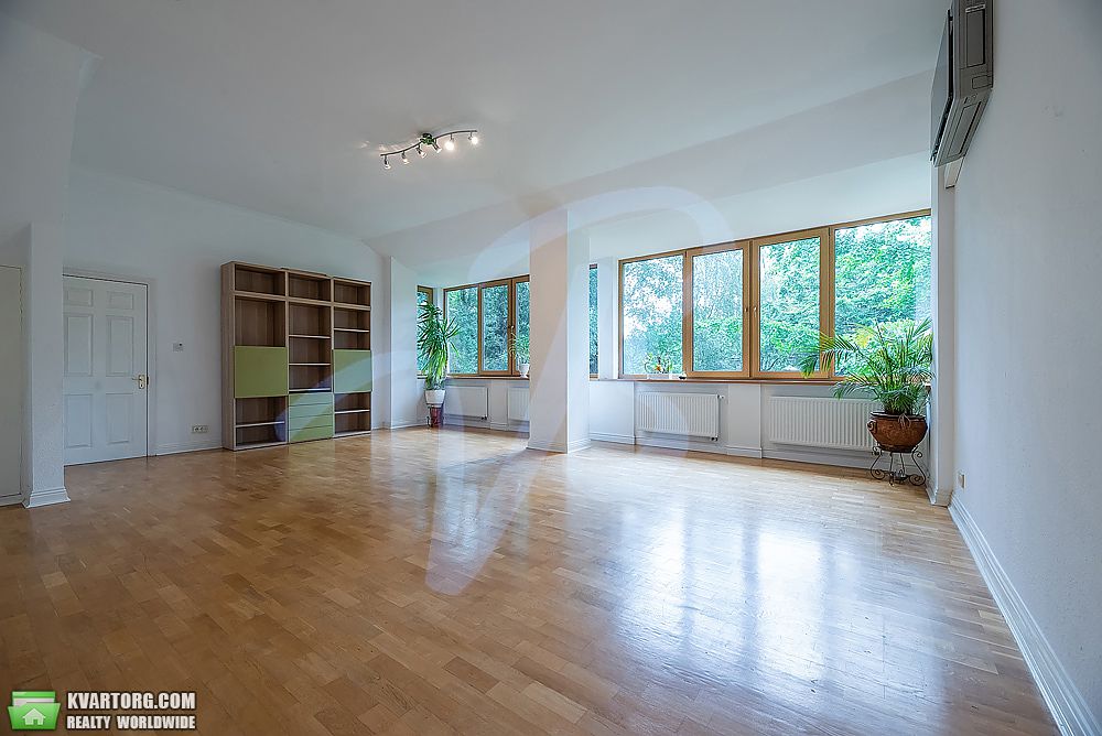 Sell house. Киев, ул Памви Беринди — photo 8