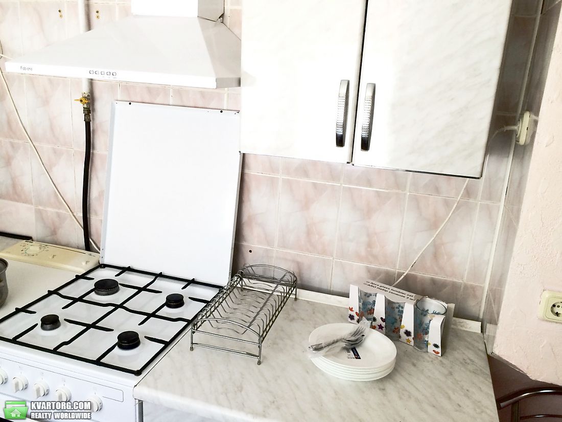 Rent out 3-room apartment. Одесса, Фонтанская дорога — photo 1
