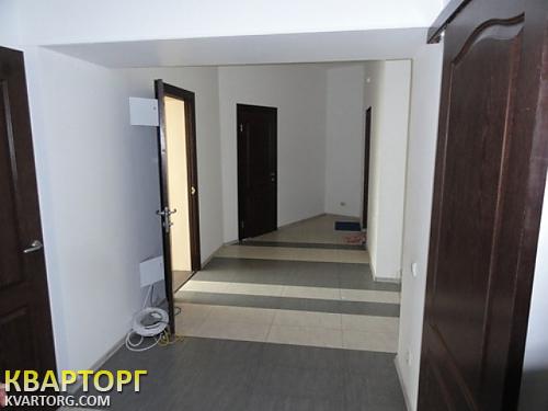 Rent out office. Киев, ул.Черновола — photo 1