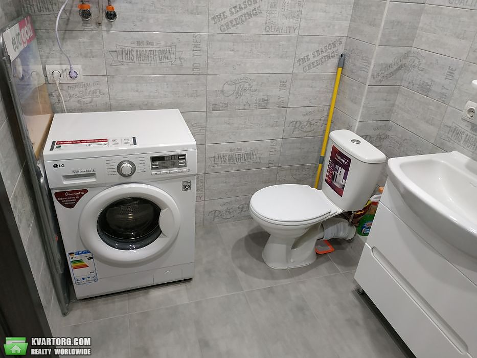 Rent out 1-room apartment. Киев,  Крушельницкой — photo 6