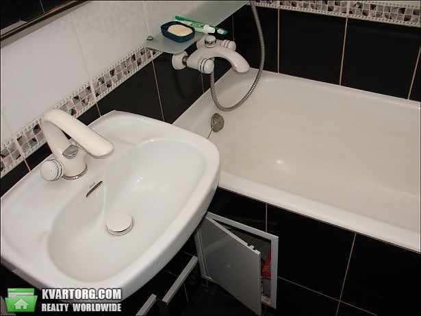 Rent out 1-room apartment. Киев,  Мазепы — photo 5
