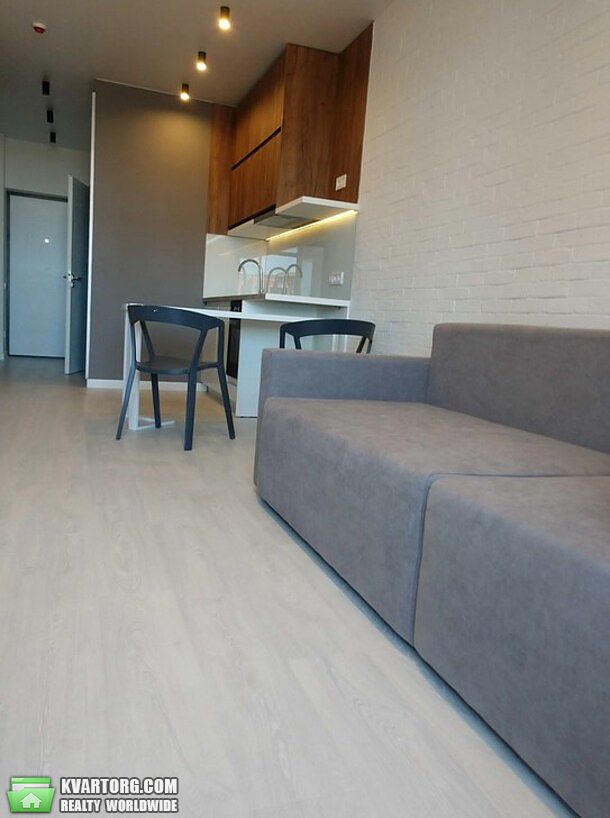 Rent out 1-room apartment. Киев,  Васильковская — photo 2