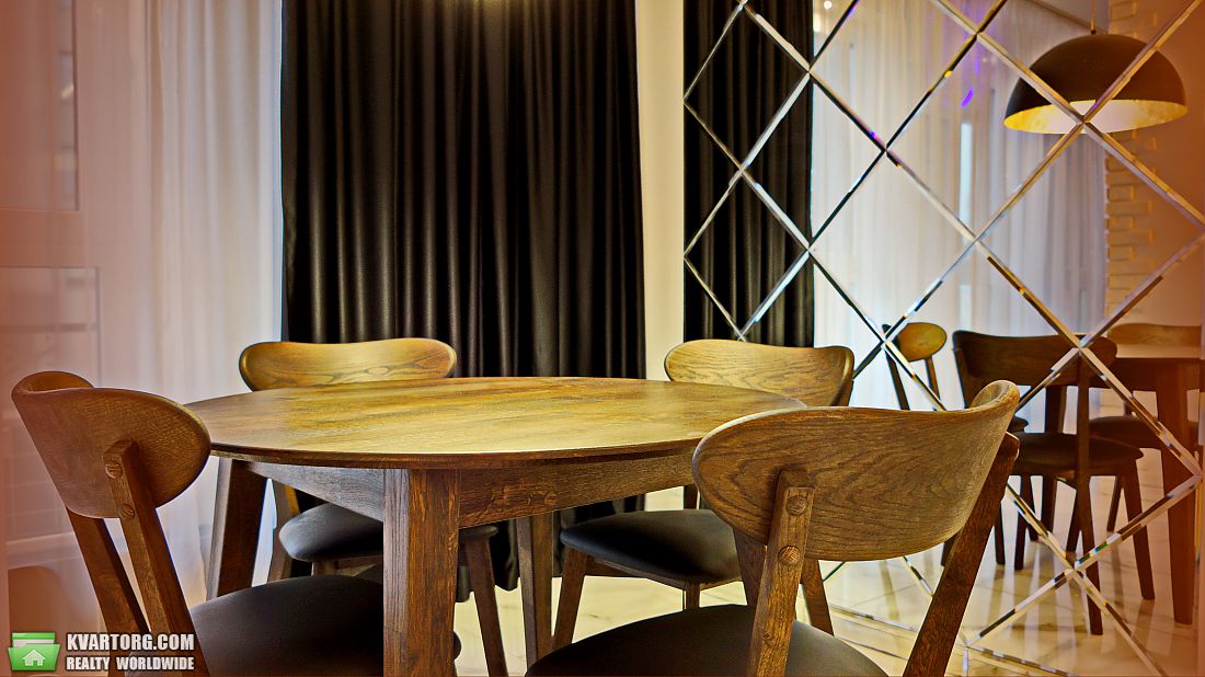 Rent out 1-room apartment. Киев,  Антоновича — photo 1