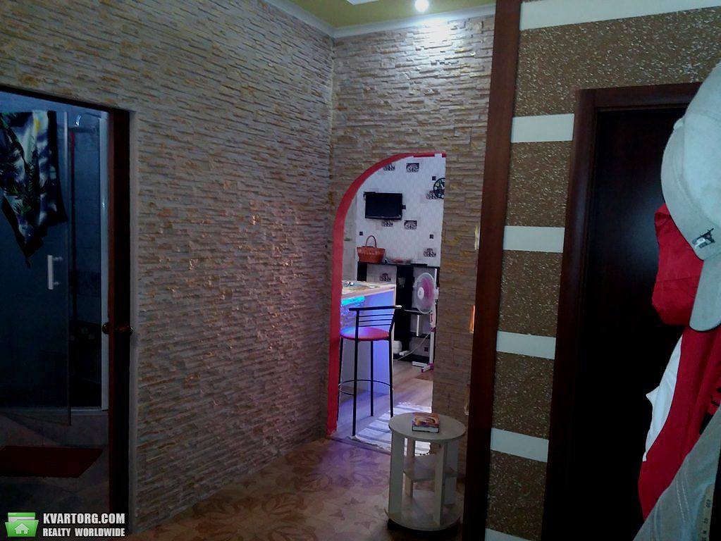 Rent out 1-room apartment. Киев,  Дарницкий бул — photo 7