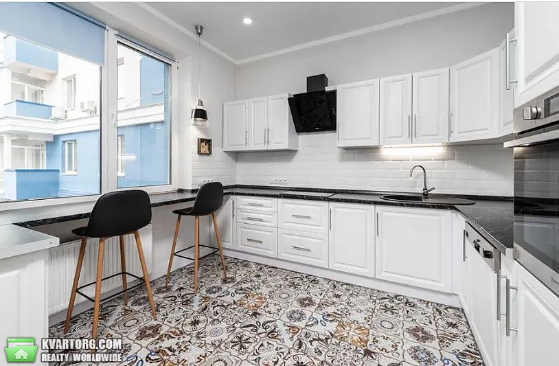 Sell 2-room apartment. Киев, Кирилло-Мефодиевская — photo 1