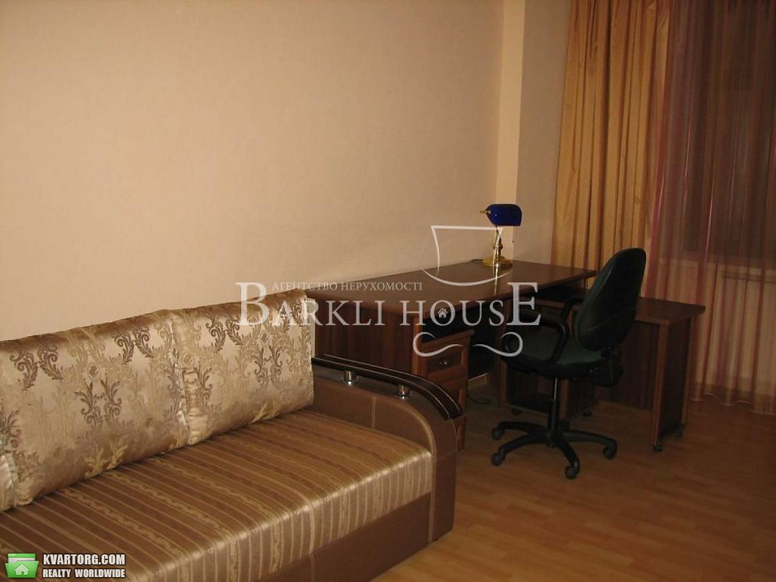 Rent out 3-room apartment. Киев,  Ярославский пер — photo 6