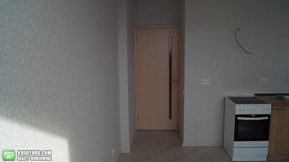 Sell 1-room apartment. Киев,  Воскресенская — photo 9
