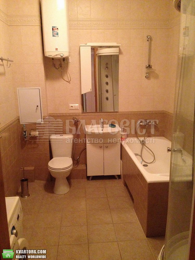 Rent out 3-room apartment. Киев,  Гусовского — photo 6