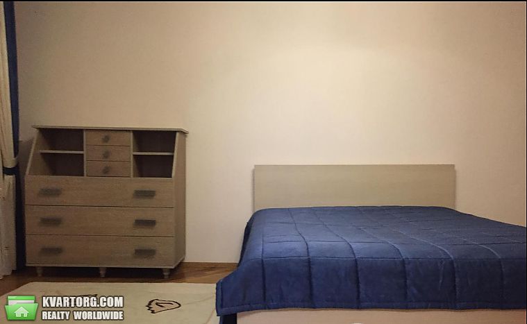 Rent out 3-room apartment. Киев,  Кошица — photo 9