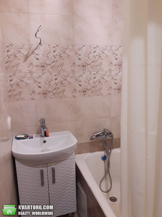 Rent out 2-room apartment. Киев, Кирилловская ФРУНЗЕ — photo 7