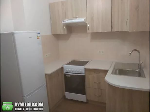 Rent out 2-room apartment. Киев,  Ломоносова — photo 3