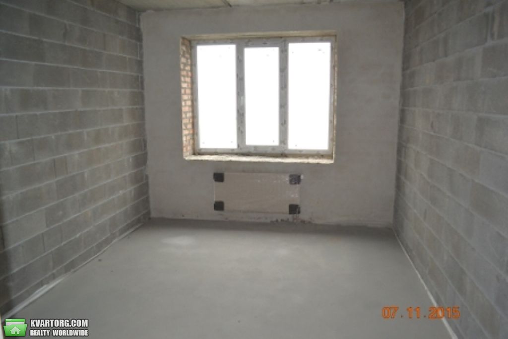 Sell 2-room apartment. Киев,  Комбинатная — photo 3
