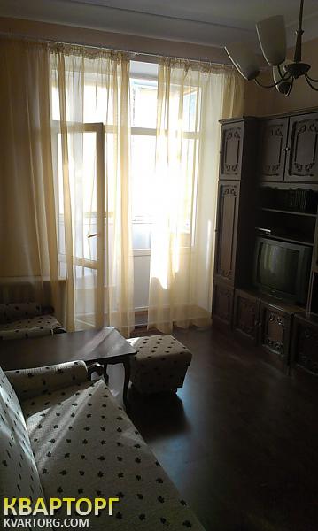 Rent out 2-room apartment. Киев,  Большая Васильковская — photo 3