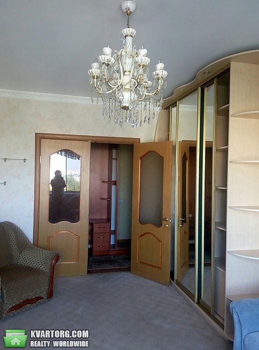 Sell 3-room apartment. Киев,  Гайдай — photo 2