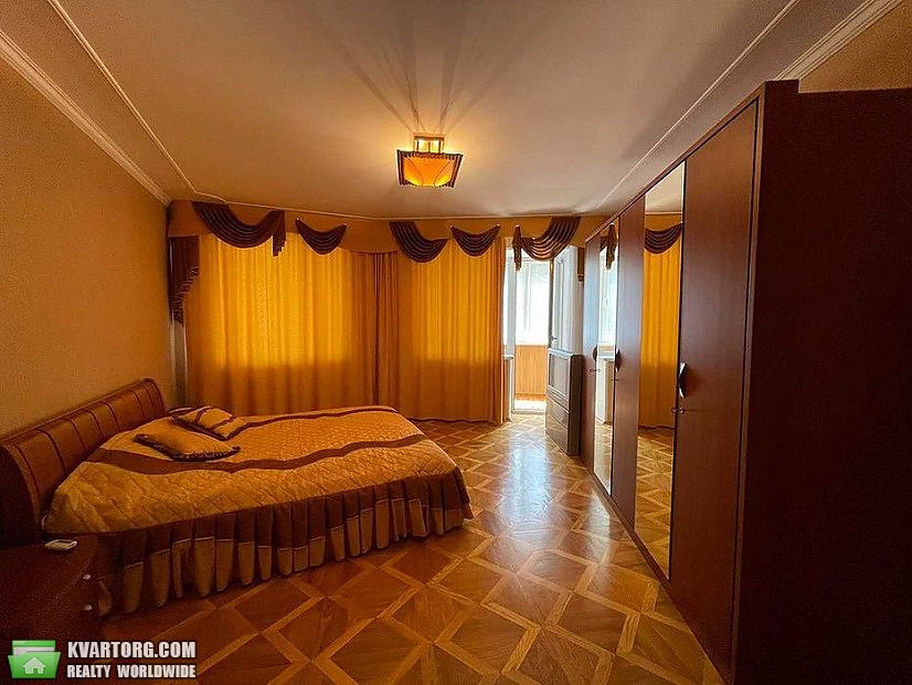Sell 3-room apartment. Киев,  Княжий Затон — photo 2