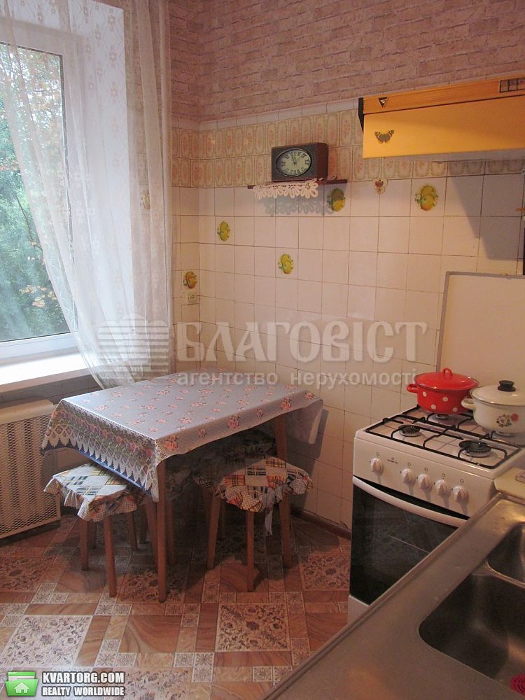 Rent out 1-room apartment. Киев,  Антоновича — photo 3