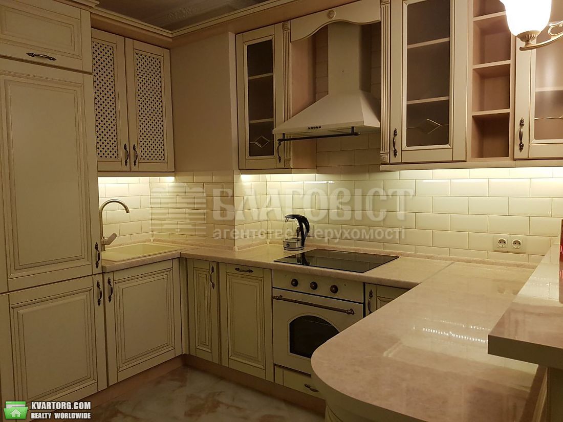 Rent out 2-room apartment. Киев,  Белорусская — photo 5