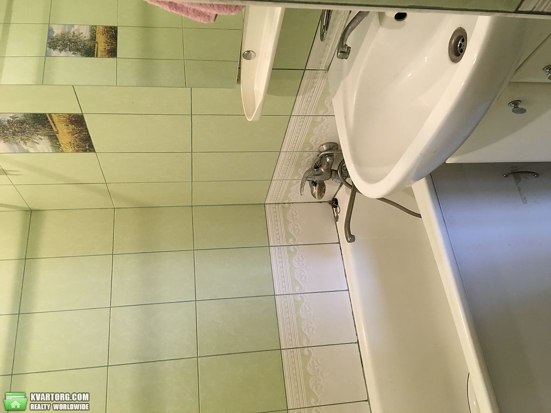 Rent out 2-room apartment. Киев,  Новгородская — photo 9