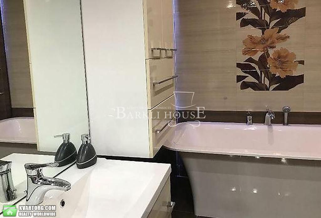 Rent out 4-room apartment. Киев,  Глубочицкая — photo 8